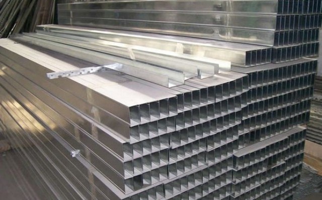 EXPANDA METAL MEGAH, PT