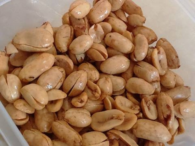 KACANG ASIN PAK FARI 